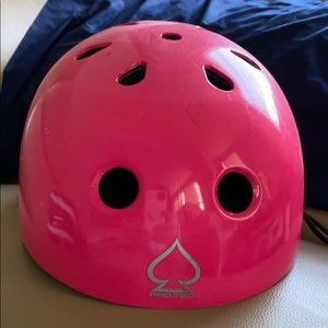 Ladies derby helmet